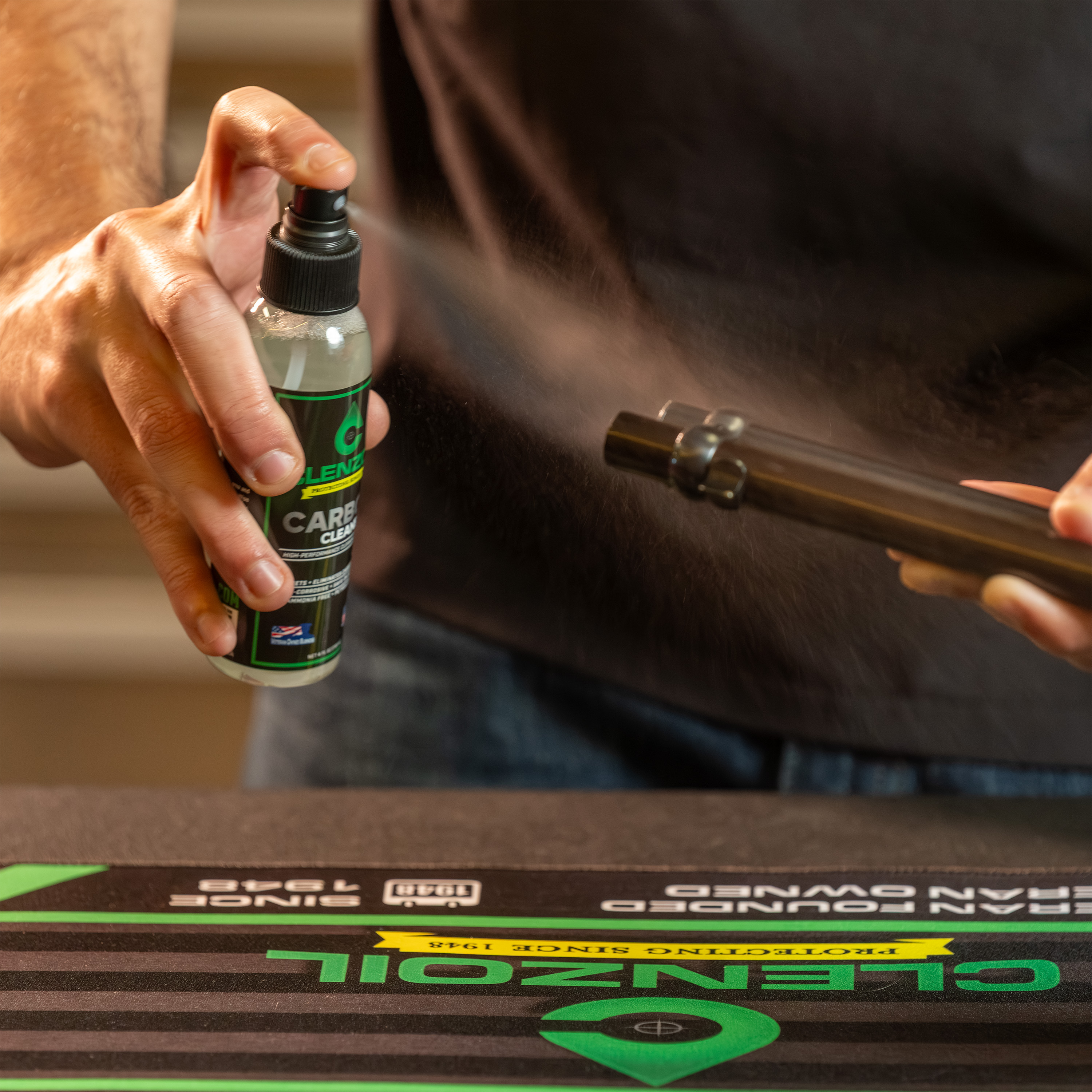 Clenzoil Carbon Cleaner – Field & Range – 2 oz Pump Sprayer