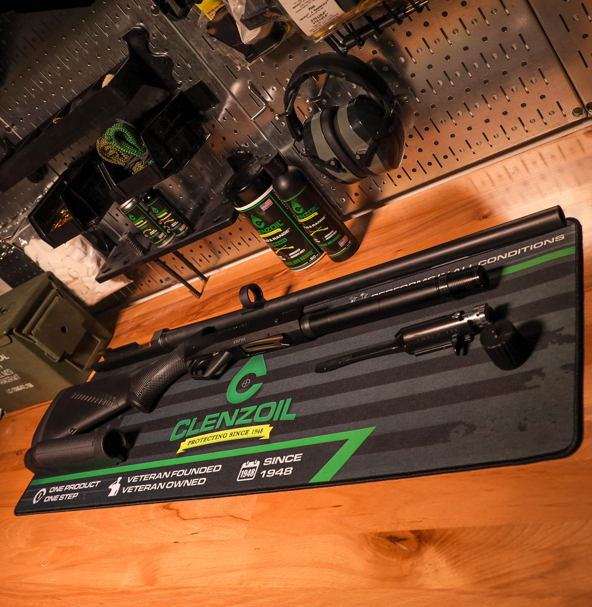 Clenzoil Rifle Cleaning Mat - 35"W x 12"H