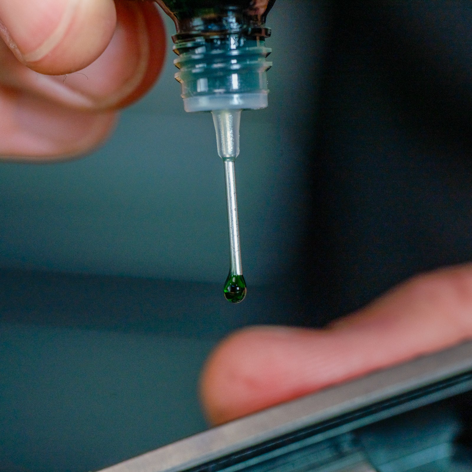 Clenzoil Synthetic Gun Oil – Field & Range – 1 oz Needle Oiler