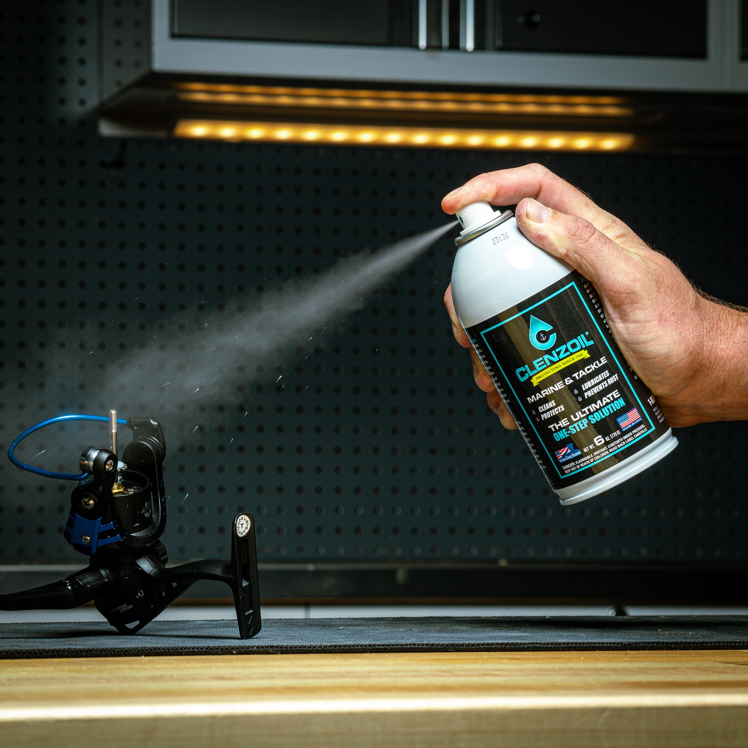 Clenzoil CLP - Marine & Tackle - 6 oz Aerosol