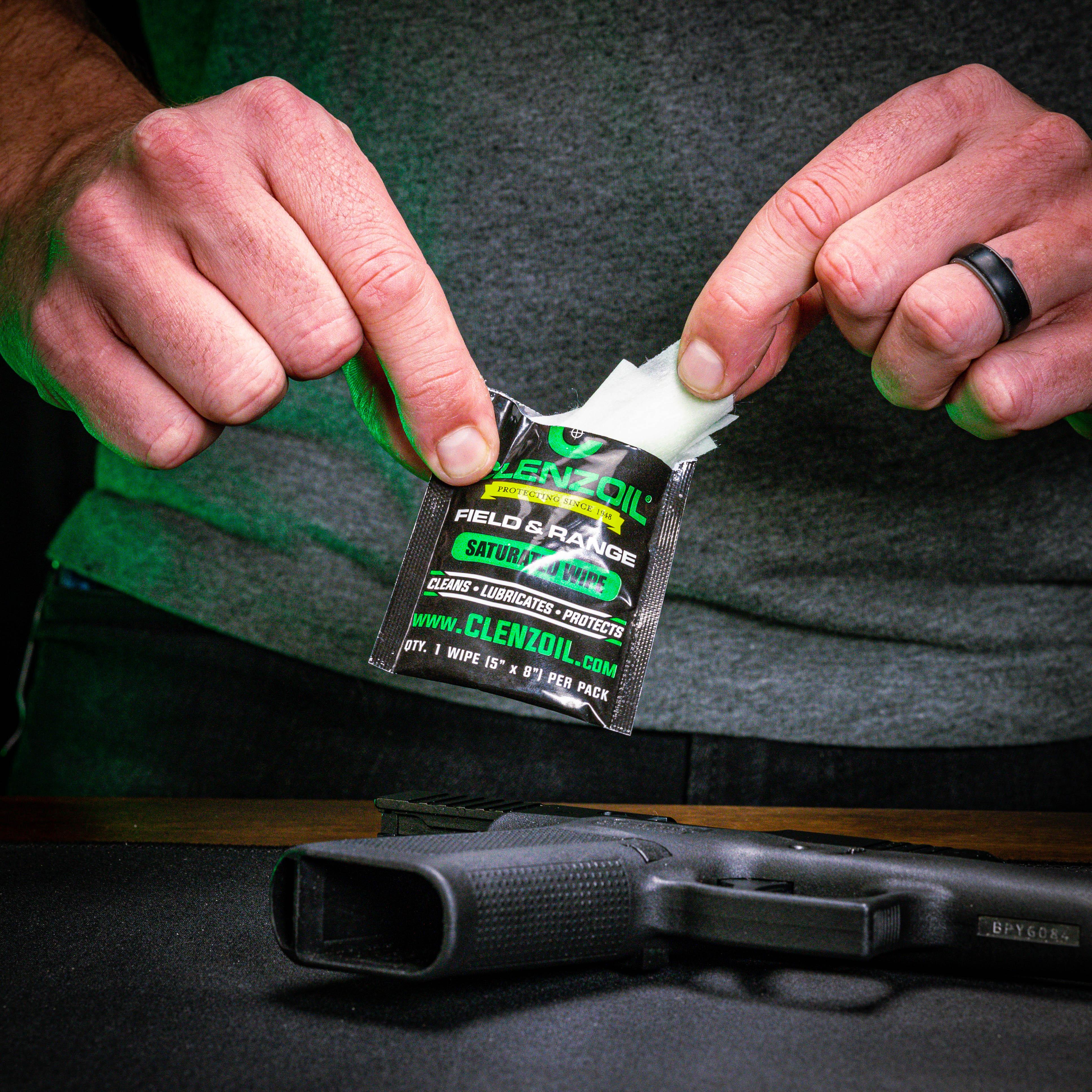 Field & Range Single Wipe Packet - Clenzoil Unlimited